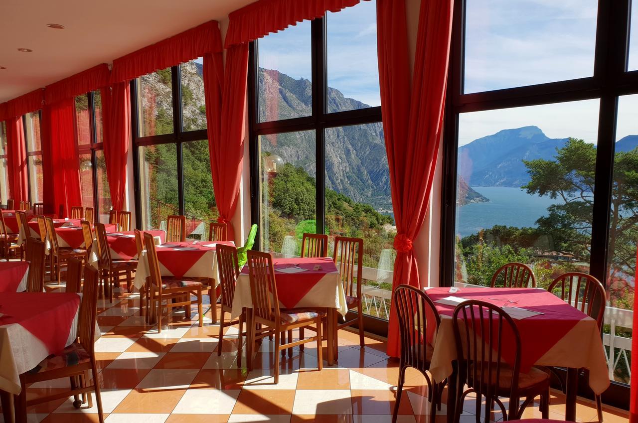 Village Bazzanega - Montagnoli Group Tremosine Exterior photo